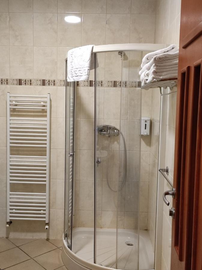 Hotel Bacchus Livno Buitenkant foto