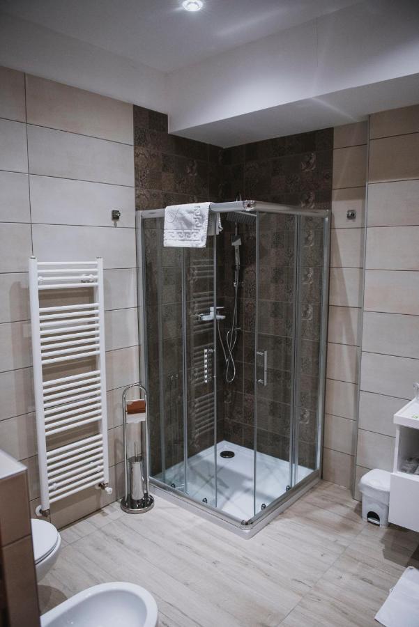Hotel Bacchus Livno Buitenkant foto